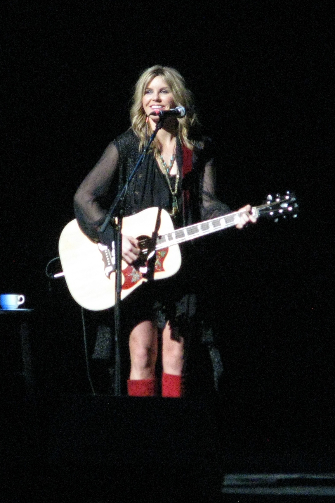 GracePotter2012-12-15MistletoeShowStLouisOH (2).jpg